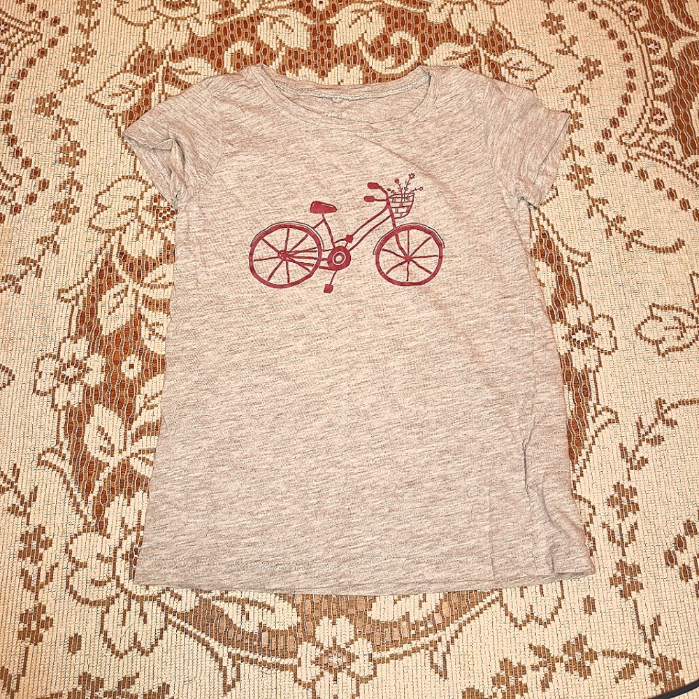 Short sleeve tee shirt bike